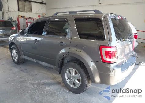 2009 Ford Escape Xlt z USA, uszkodzony, nr VIN 1FMCU93GX9KA56846